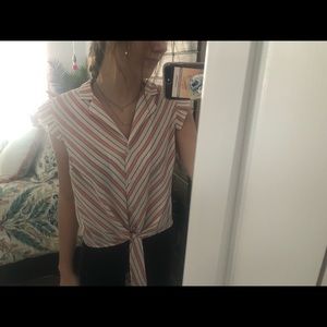 Adorable and lightweight blouse.